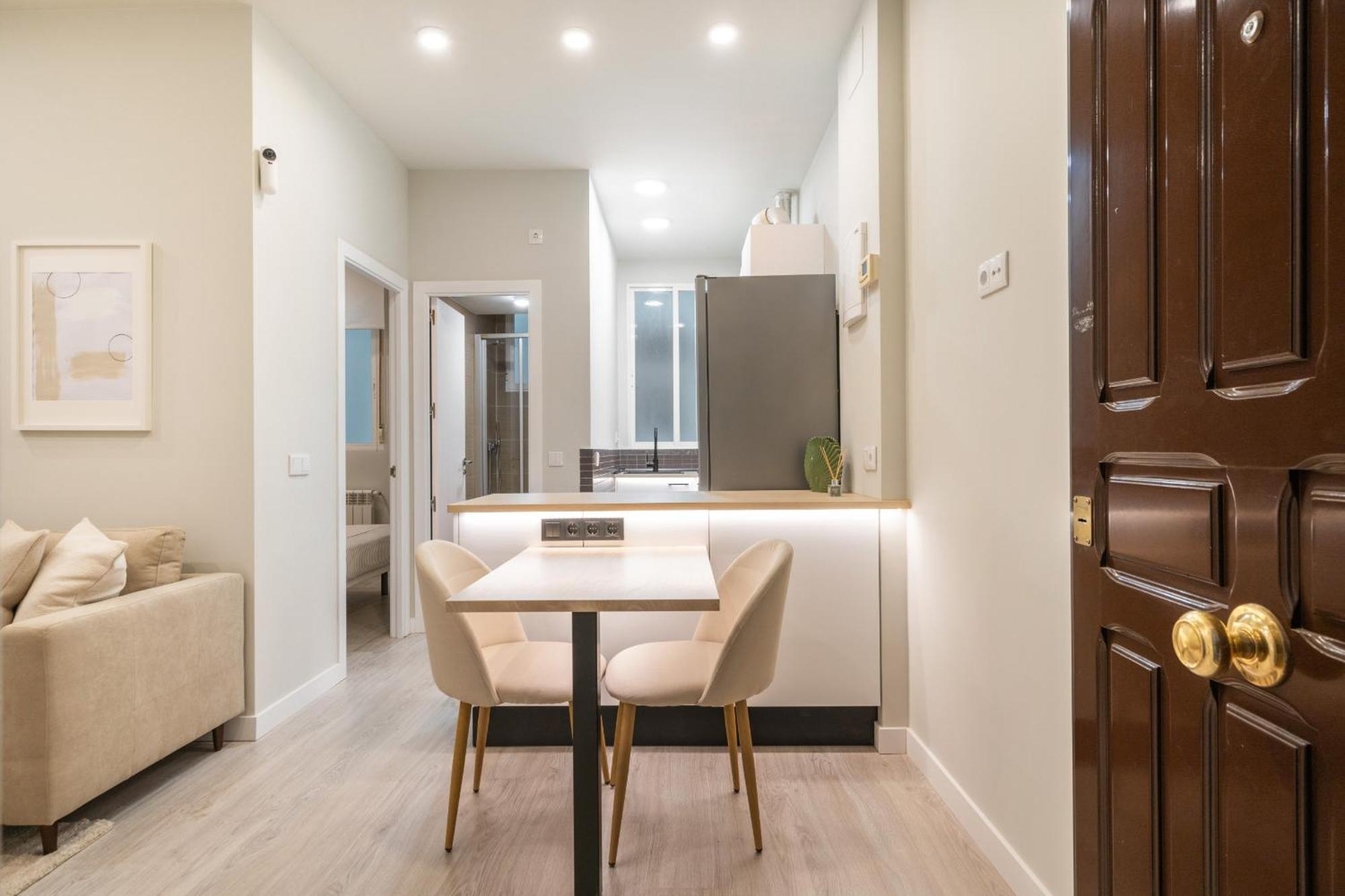 Apartamento Reformado En Metro Ibiza Alquiler Temporal 马德里 外观 照片