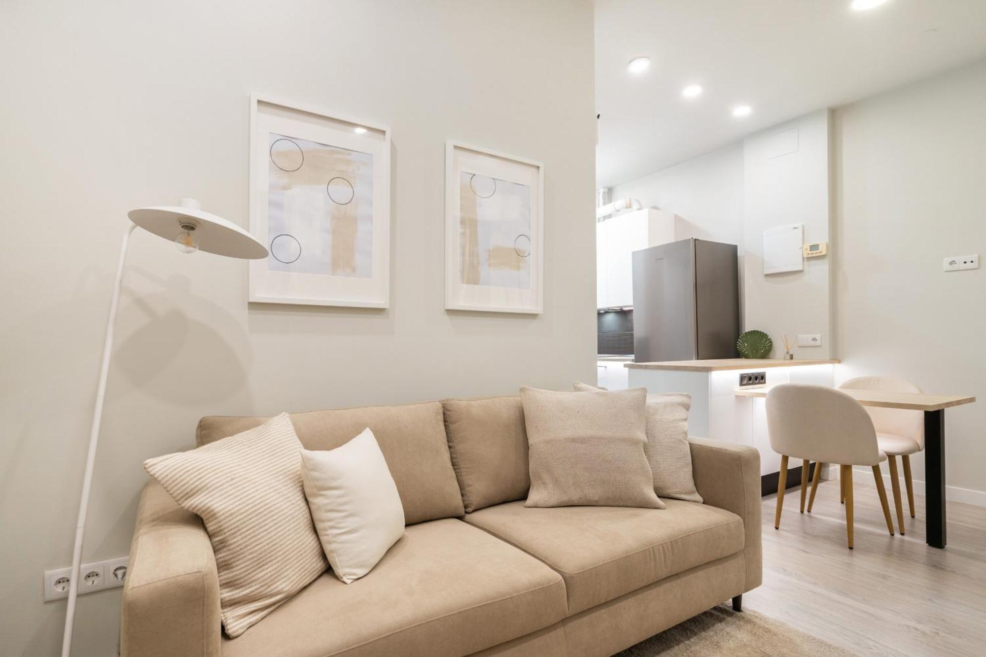 Apartamento Reformado En Metro Ibiza Alquiler Temporal 马德里 外观 照片