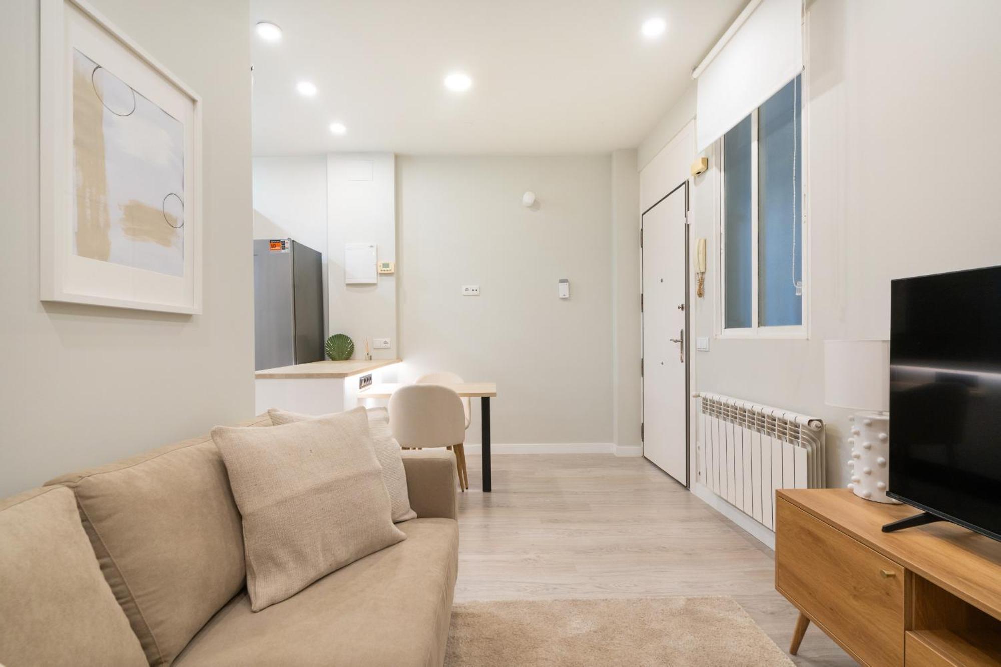 Apartamento Reformado En Metro Ibiza Alquiler Temporal 马德里 外观 照片