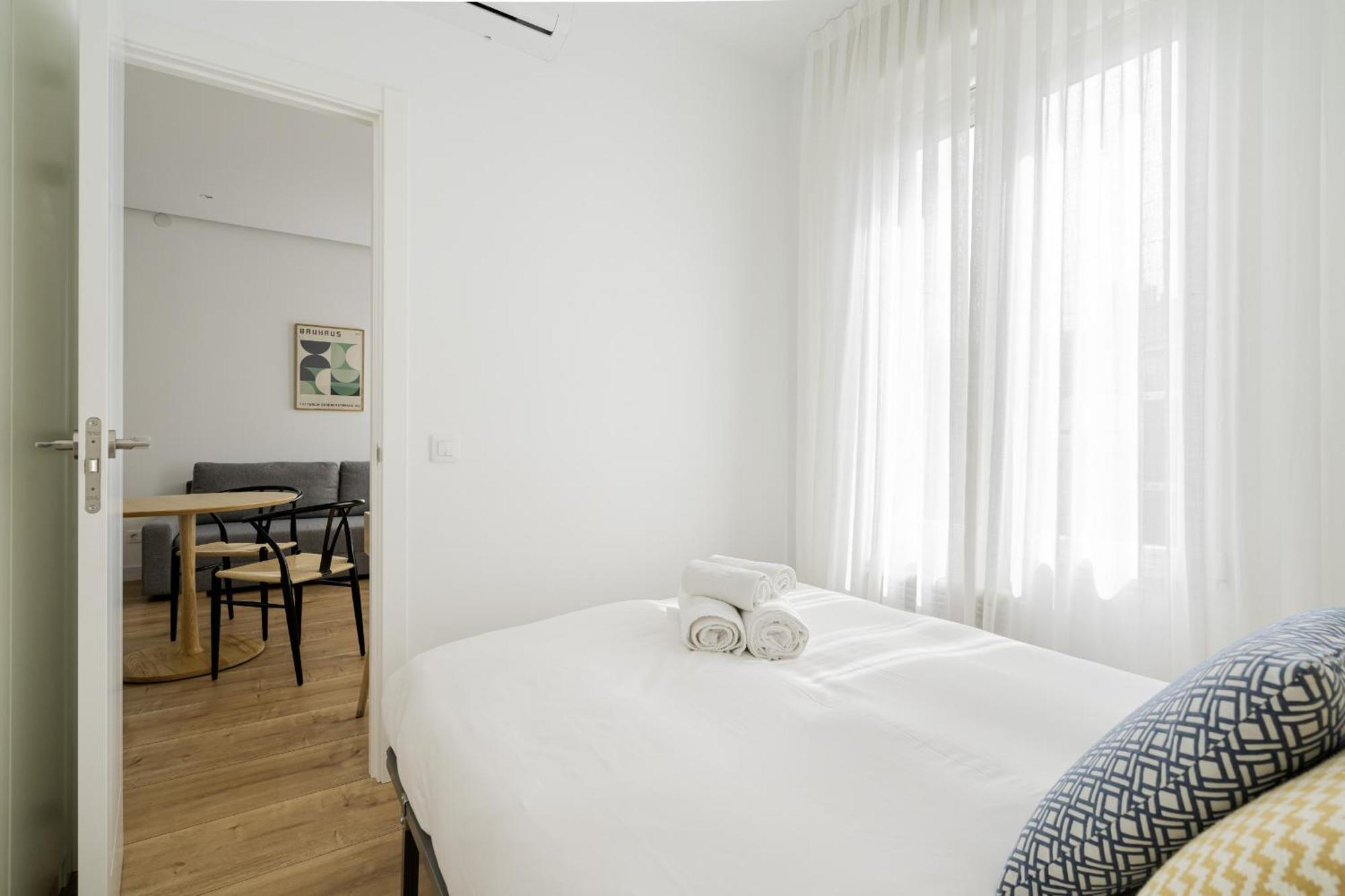 Apartamento Reformado En Metro Ibiza Alquiler Temporal 马德里 外观 照片